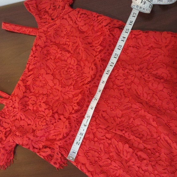 SOPRANO Red Lace Dress Cold Shoulder Size Medium - Picture 11 of 14